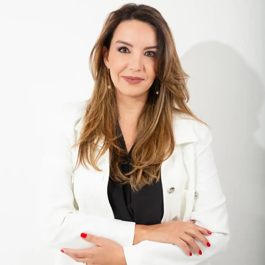 Lizandra Moura Paravidine